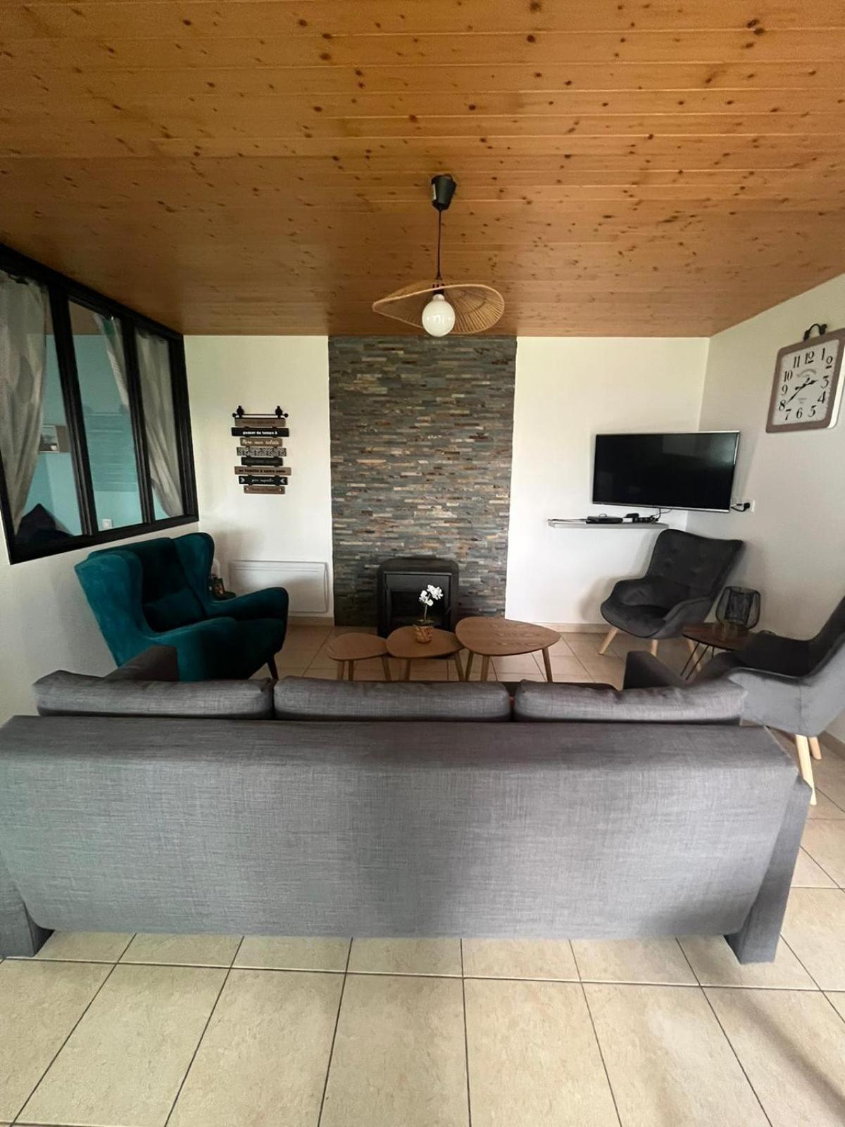 Vue Mt-st-michel, Elegance, Calme Et Baby-foot Bonzini Holiday home