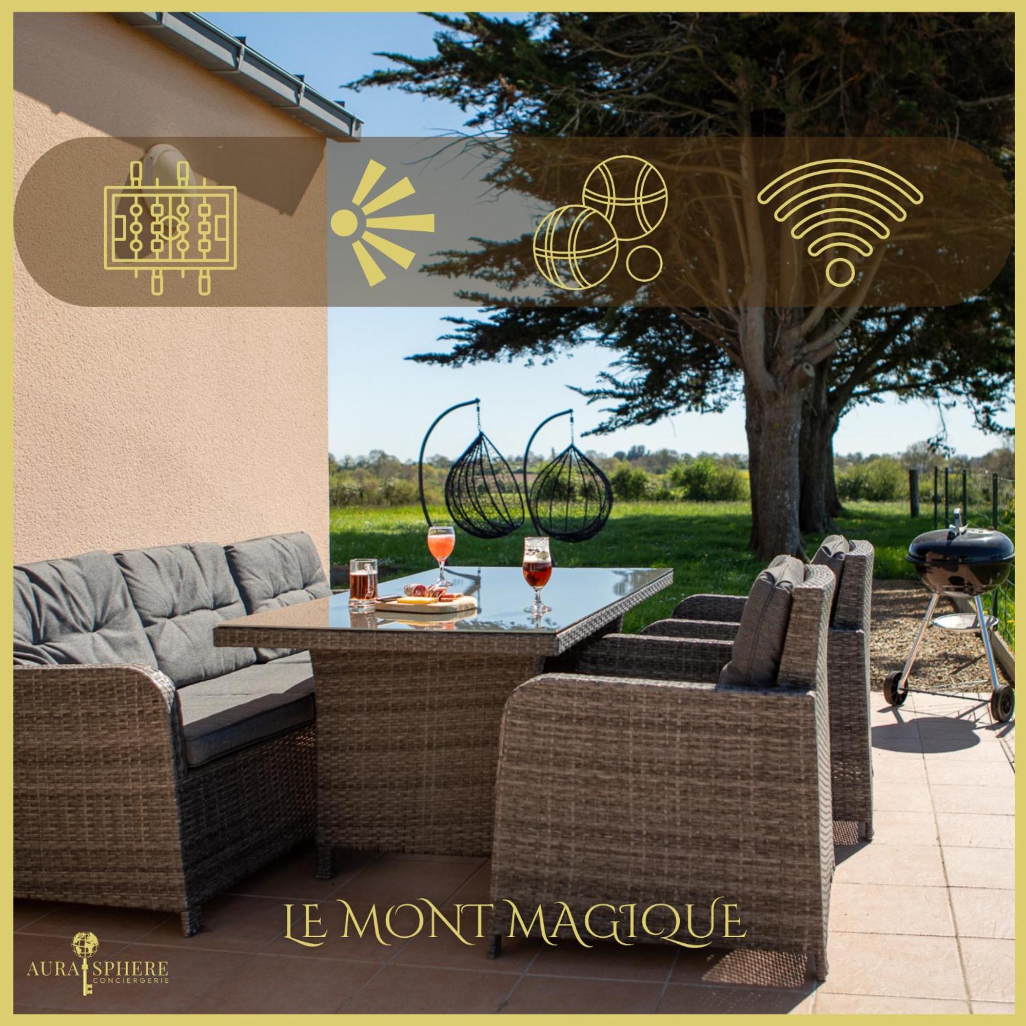 Vue Mt-st-michel, Elegance, Calme Et Baby-foot Bonzini * Dragey